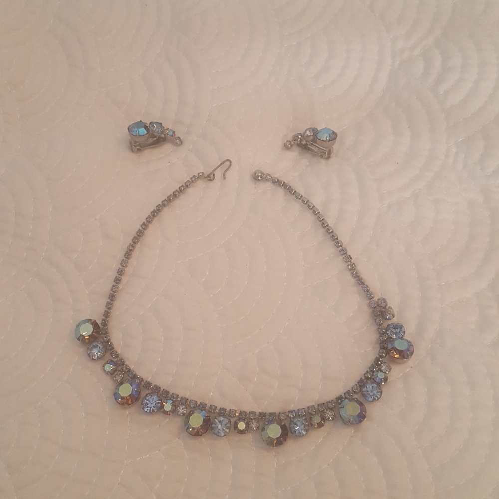 Vintage Choker & Clip on Earrings Set Blue Stones